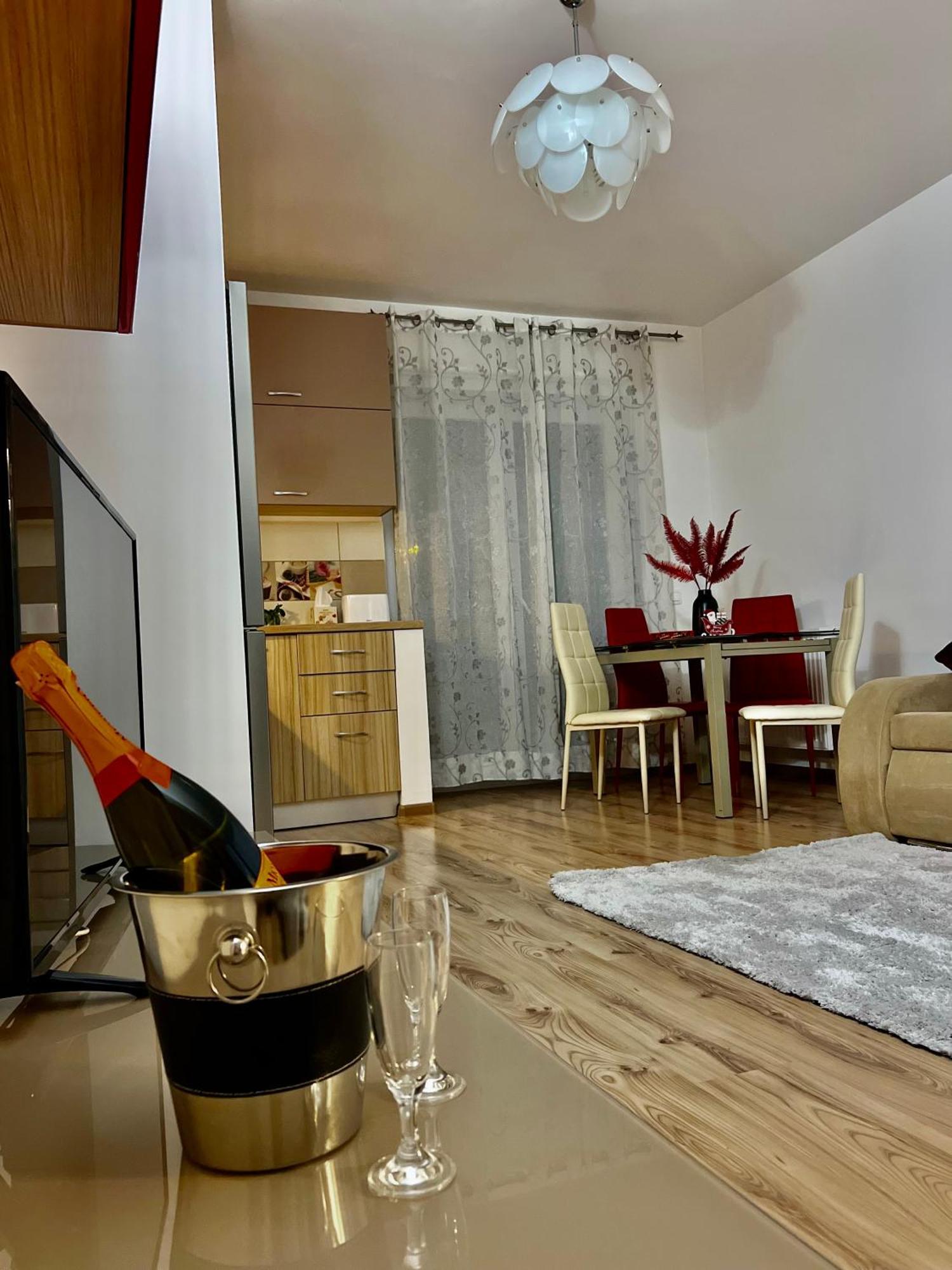 Kyan Residence Braşov Buitenkant foto